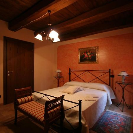 Agriturismo L'Ulivo In Fiore Spoleto Exterior photo